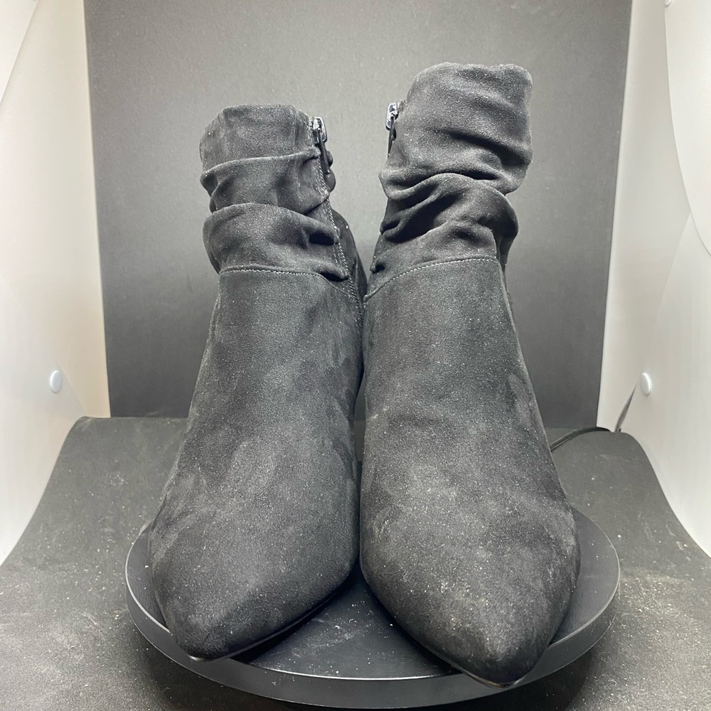 Fergie Sacha Black Suede Ankle Boots EUC size 10